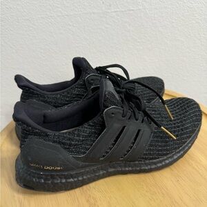 Adidas UltraBoost 4.0 DNA Triple Black Mens Size 8 Running Shoes FY9121
